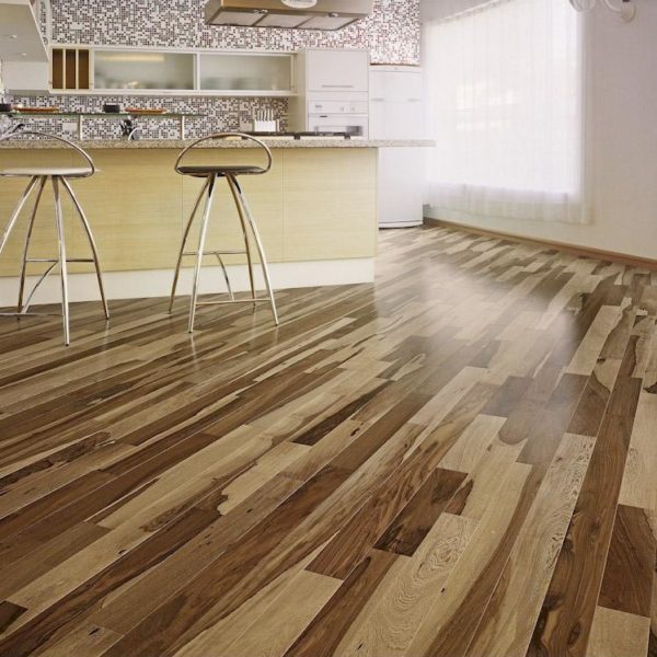 Triangulo 3/8" x 3 1/4" Engineered Brazilian Pecan