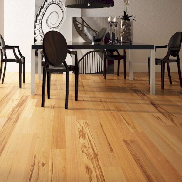 Triangulo 3/8" x 3 1/4" Engineered Tigerwood